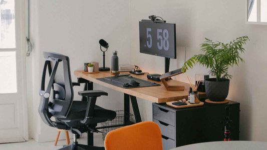 20 Desk Decor Ideas for Style, Productivity and Well‑Being