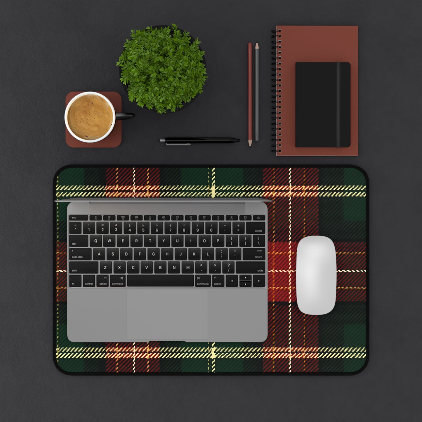 Plaid Desk Mat: Cozy Red & Green Tartan Mousepad