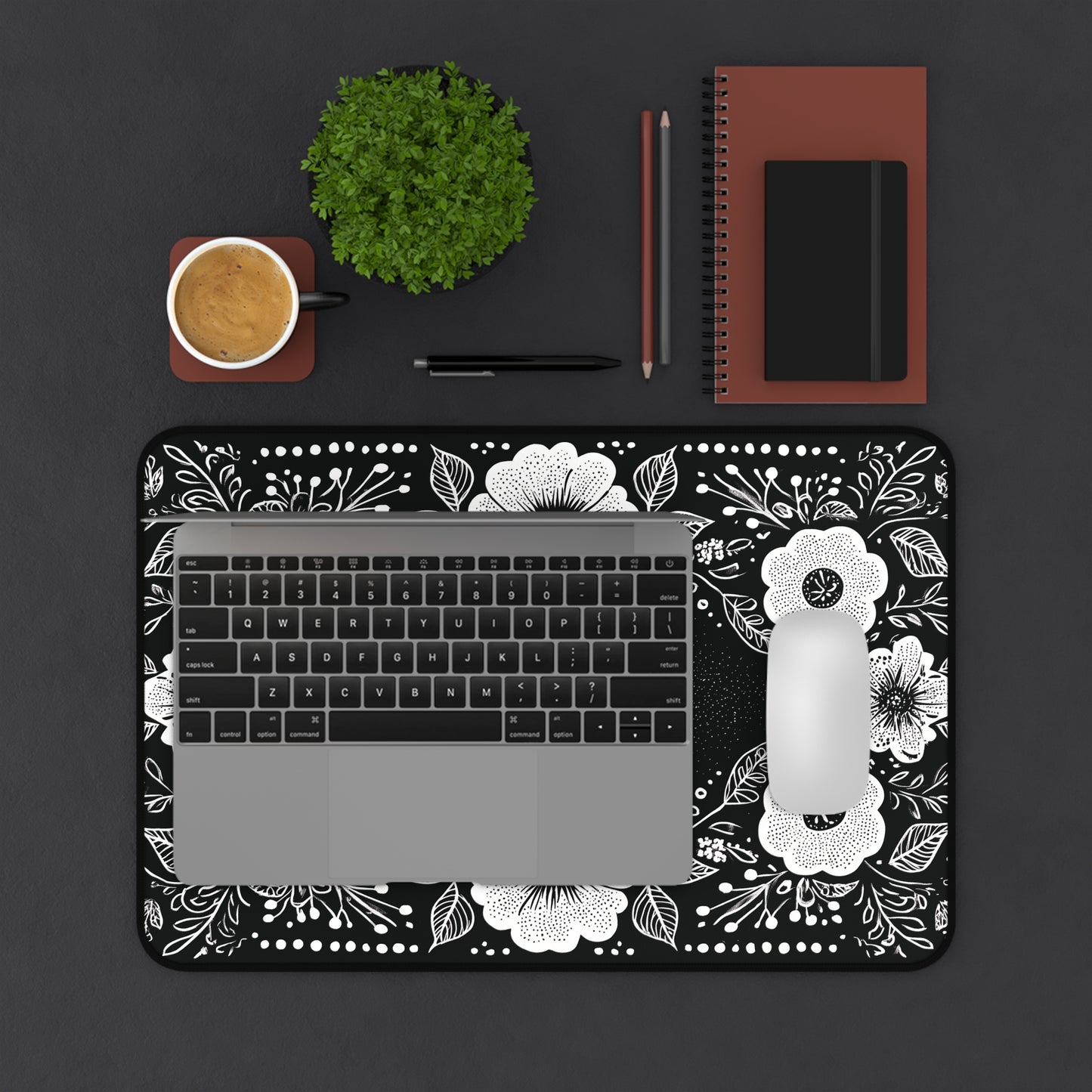 Black & White Floral Desk Mat: Hand-Drawn Botanical Mouse Pad
